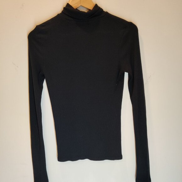 Urban Outfitters Black Ribbed  Fitted Turtleneck Medium - Picture 3 of 5